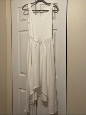 Classic White Sleeveless High-Low Dress